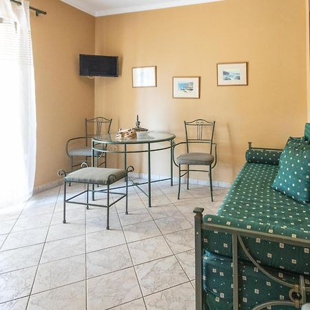 Apartament Amfitrion Gythio Zewnętrze zdjęcie